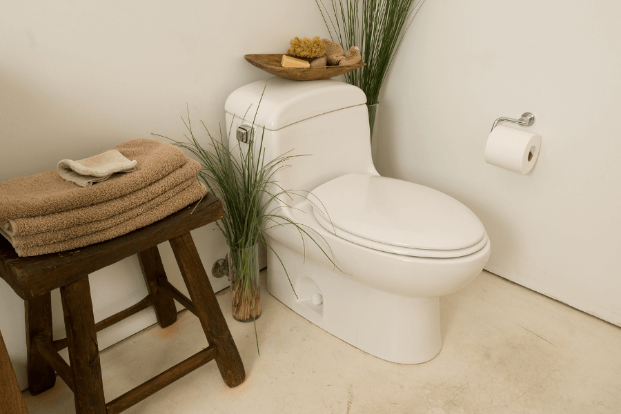 【トイレを物置にリフォームしたい…】すぐできる！オシャレで機能的なデザインは地元の工務店より都会のメーカーを選べる